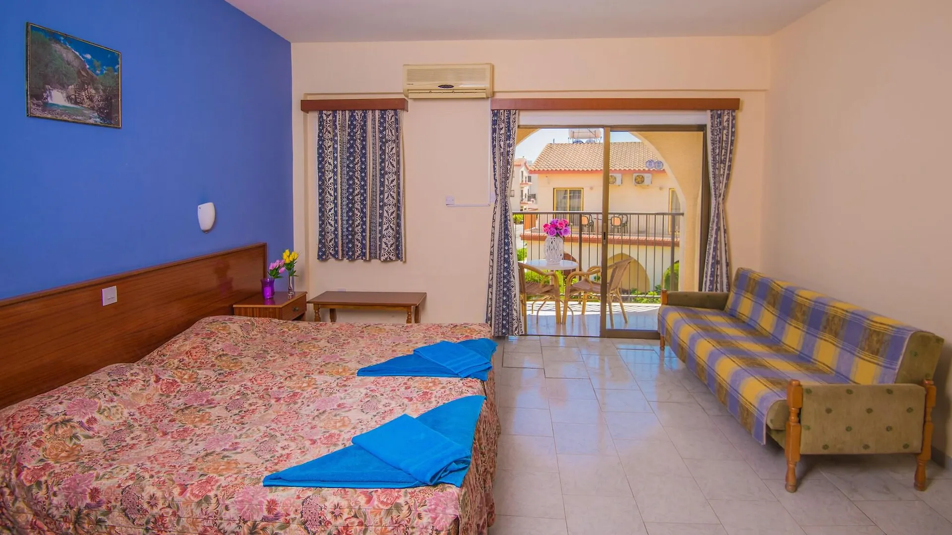 Windmills Hotel Apartments Protaras