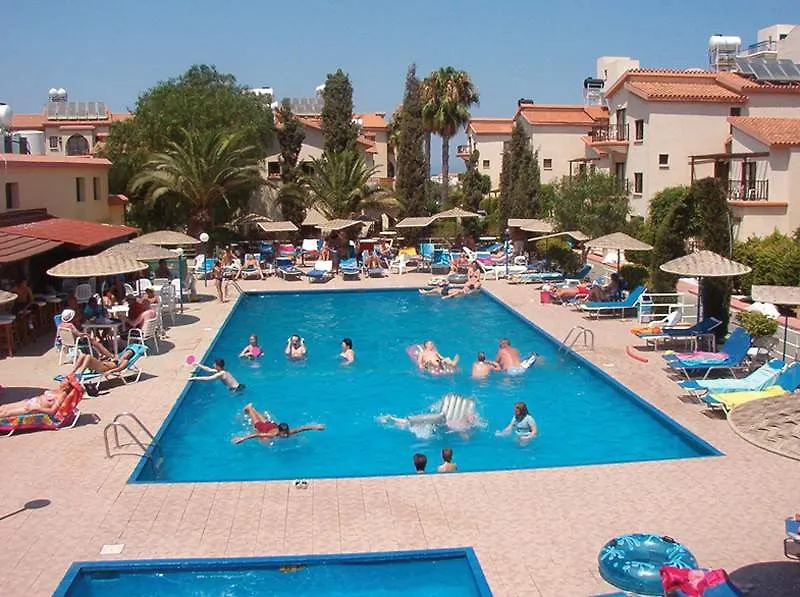 Windmills Hotel Apartments Protaras 3*,
