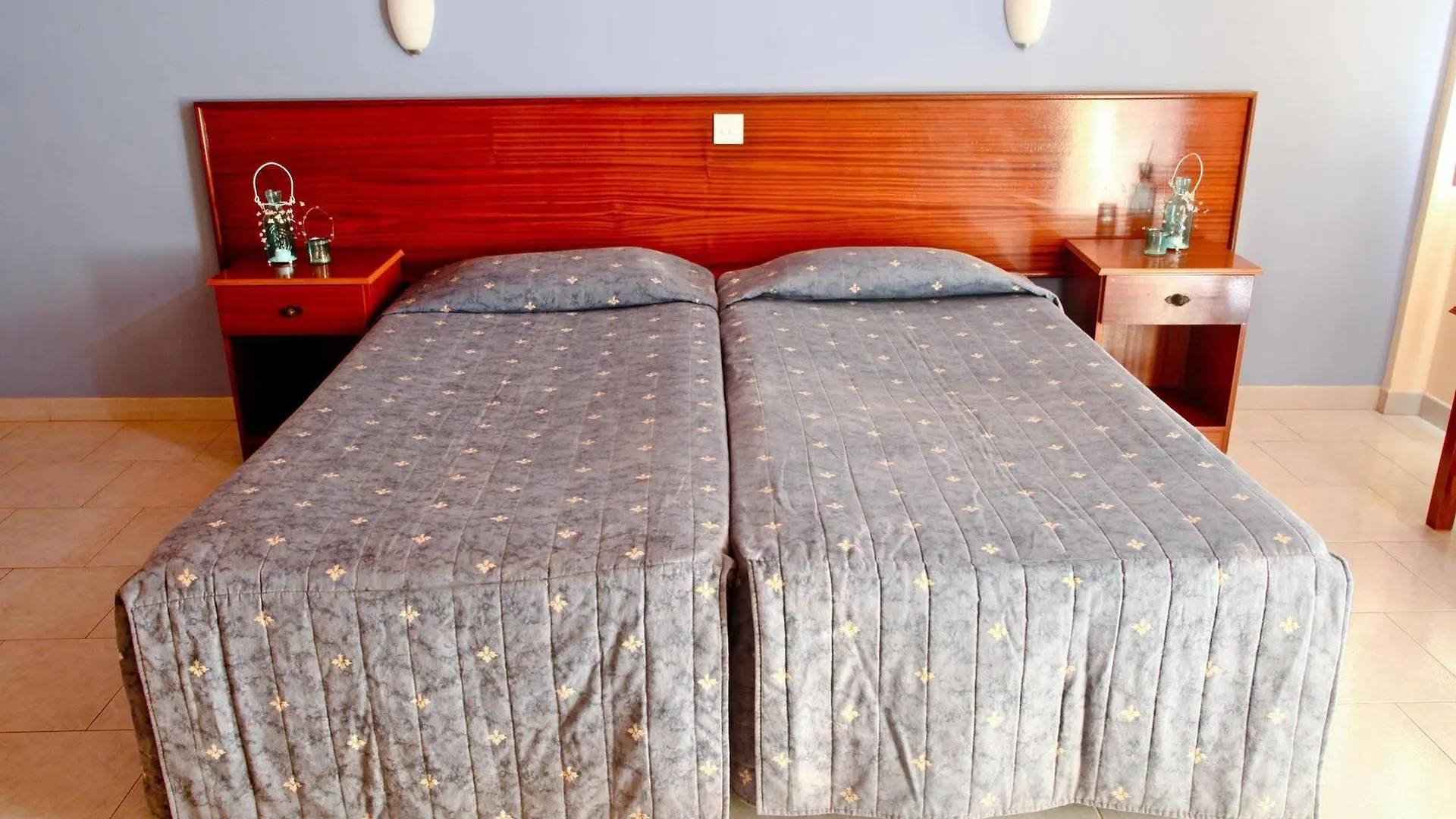 Windmills Hotel Apartments Protaras