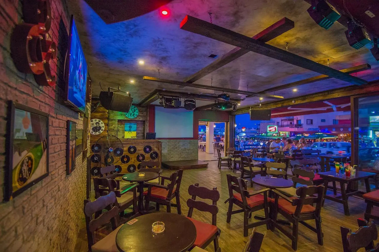 温德米尔公寓式酒店 普罗塔拉斯 3*,