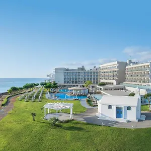 Hotel Pernera