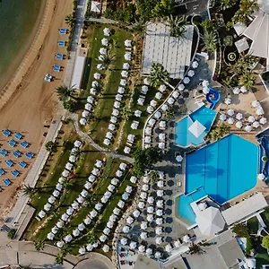 Golden Coast אתר נופש