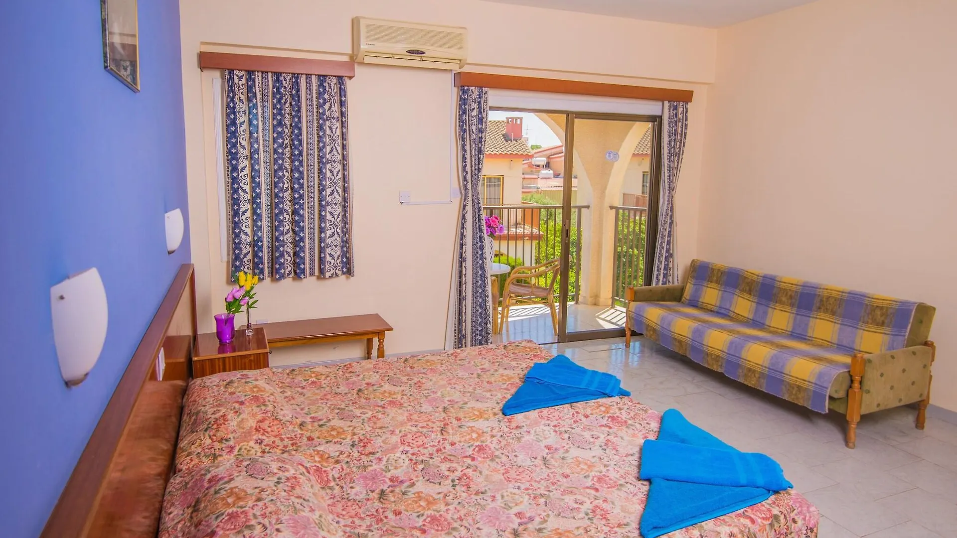 Windmills Hotel Apartments Protarász